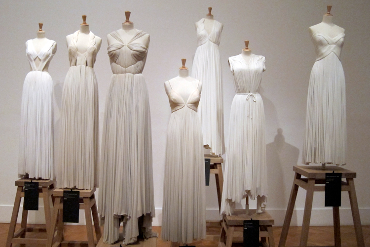 Madame_Gres_sam2