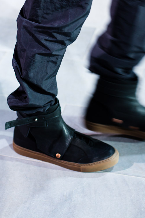 V Ave Shoe Repair SS12 Mercedes Benz Fashionweek Stockholm-10