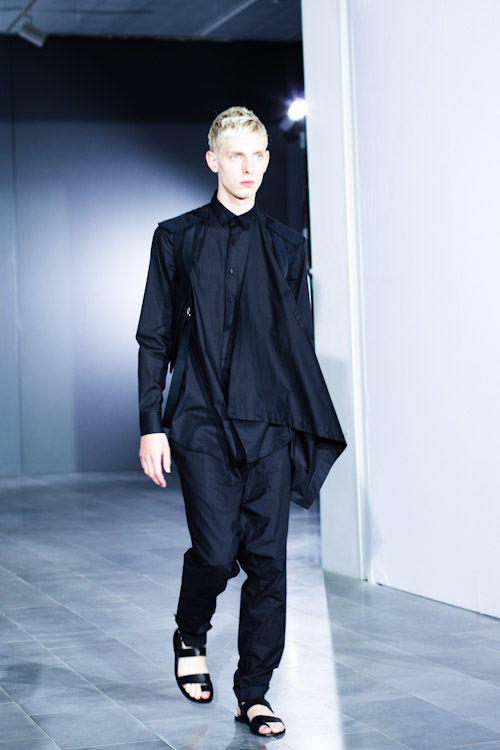 V Ave Shoe Repair SS12 Mercedes Benz Fashionweek Stockholm-16